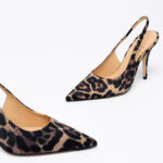 Leopard-print Slingback Pumps