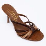 Δερμάτινα strapped mules