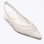 Δερμάτινα perforated slingbacks