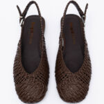 Δερμάτινης πλέξης slingbacks