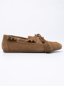 Καστόρινα boat loafers με χάντρες